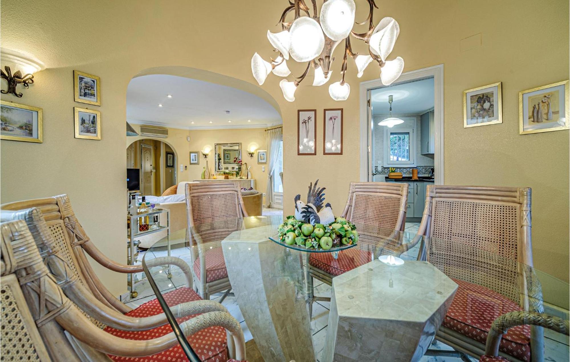Beautiful Home In Oliva With Kitchen Eksteriør billede
